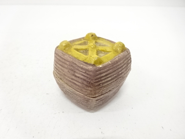 JAPANESE TEA CEREMONY / KOGO INCENSE CONTAINER / SPOOL